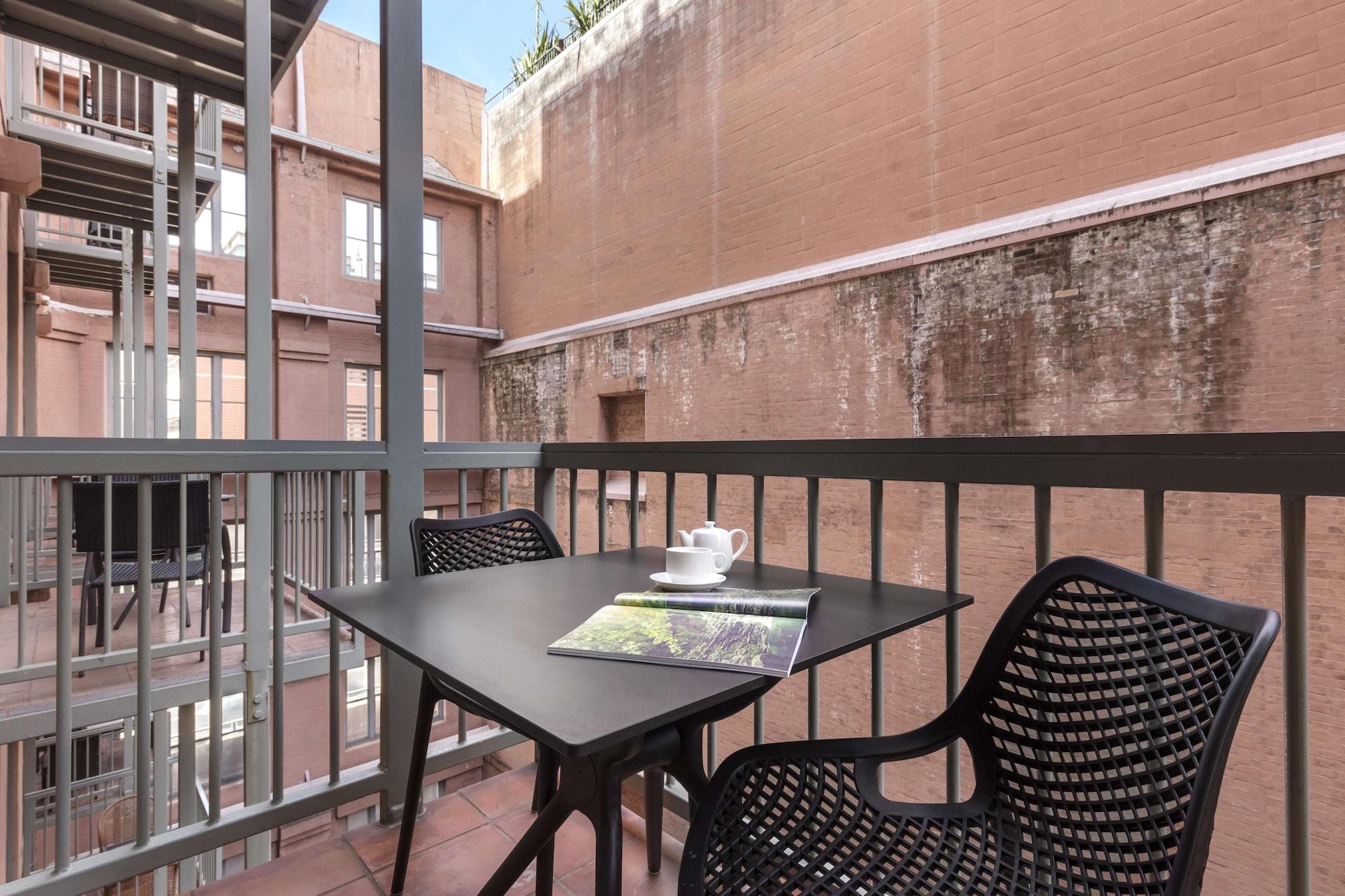 Oaks Sydney Goldsbrough Suites Εξωτερικό φωτογραφία